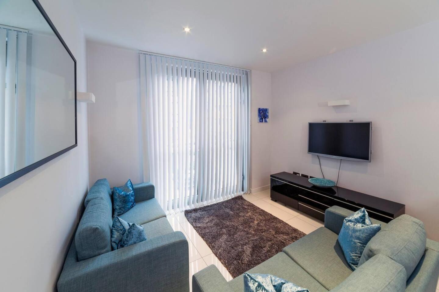Exclusive Tower Bridge Apartment Лондон Екстериор снимка